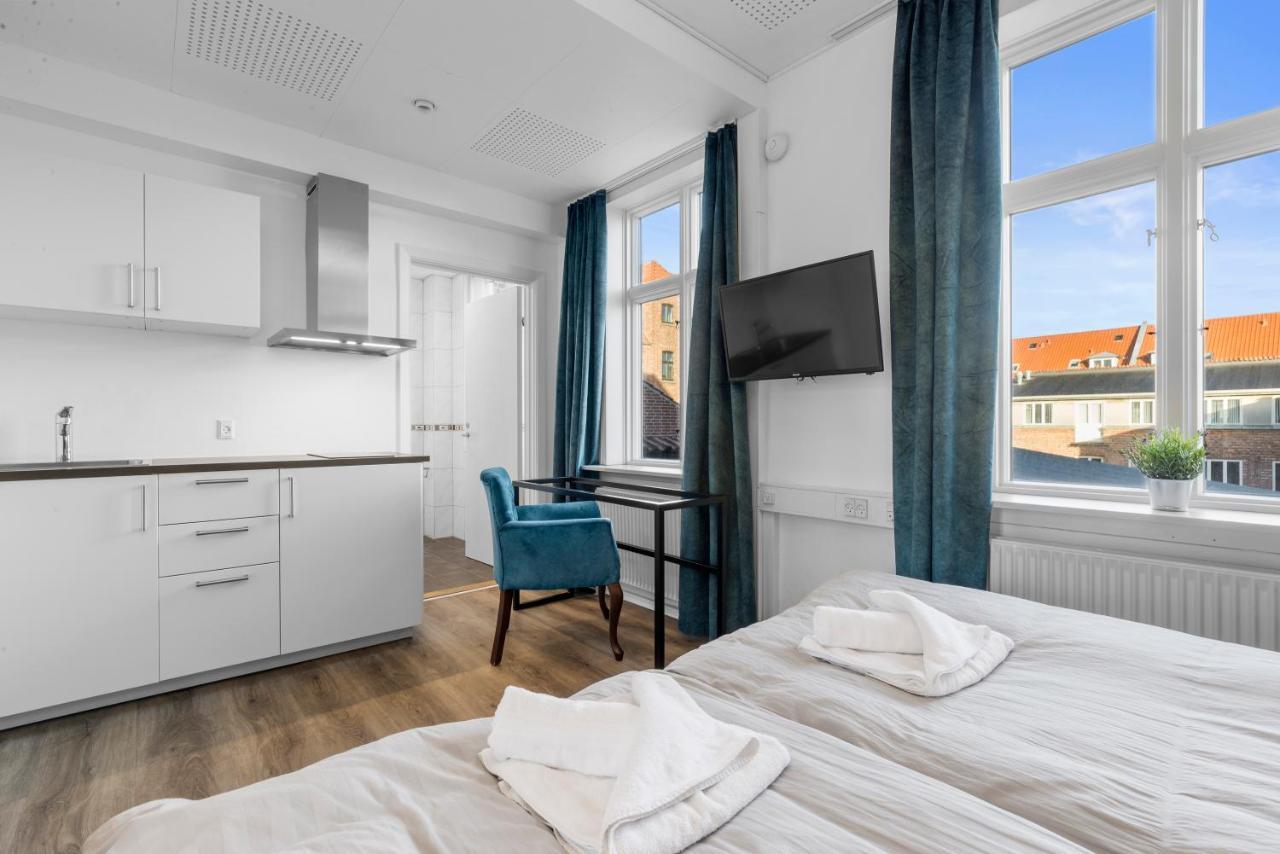Esbjerg Bb Hotel Bagian luar foto